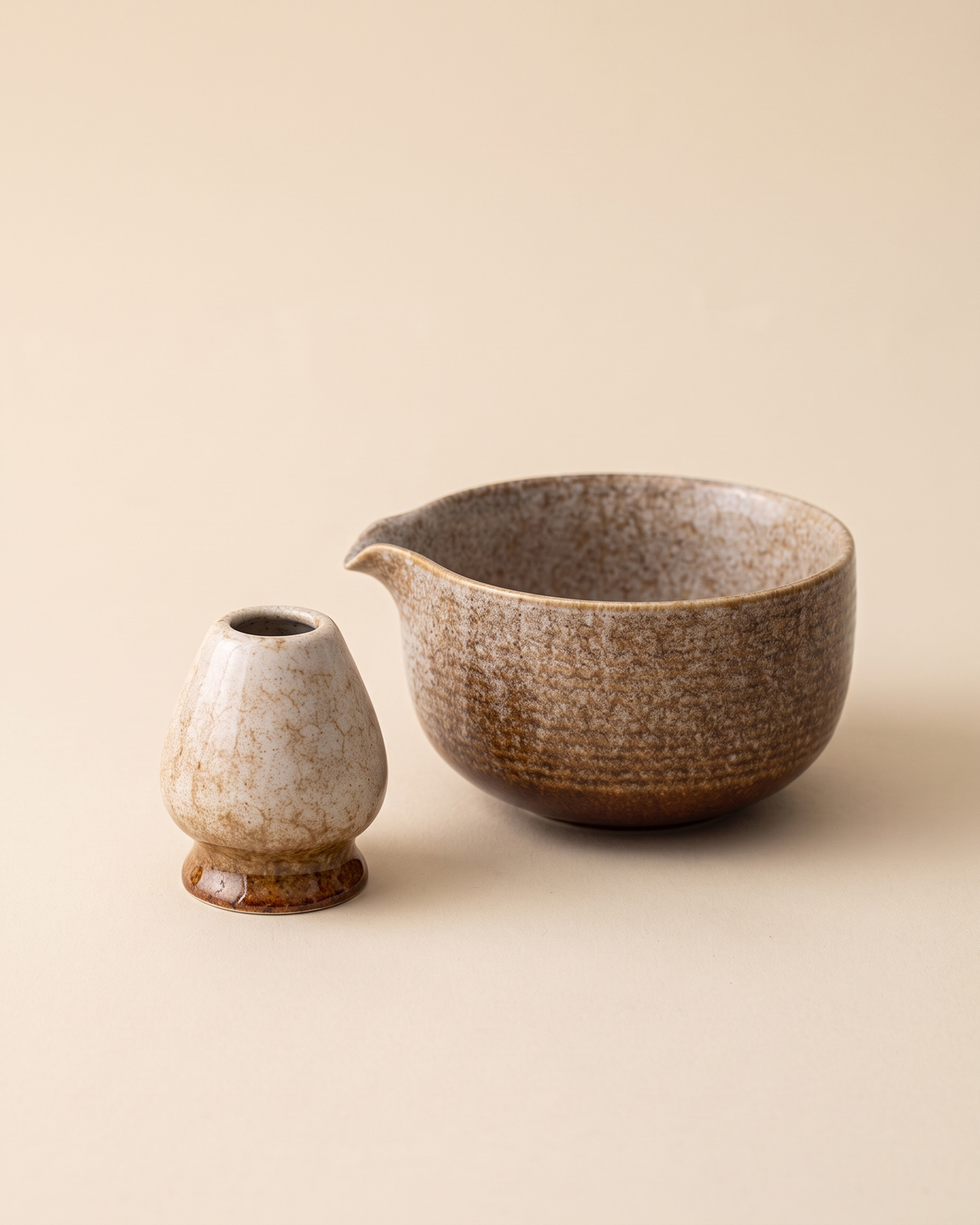 2-Piece Glazed Bowl & Holder Set – Sand