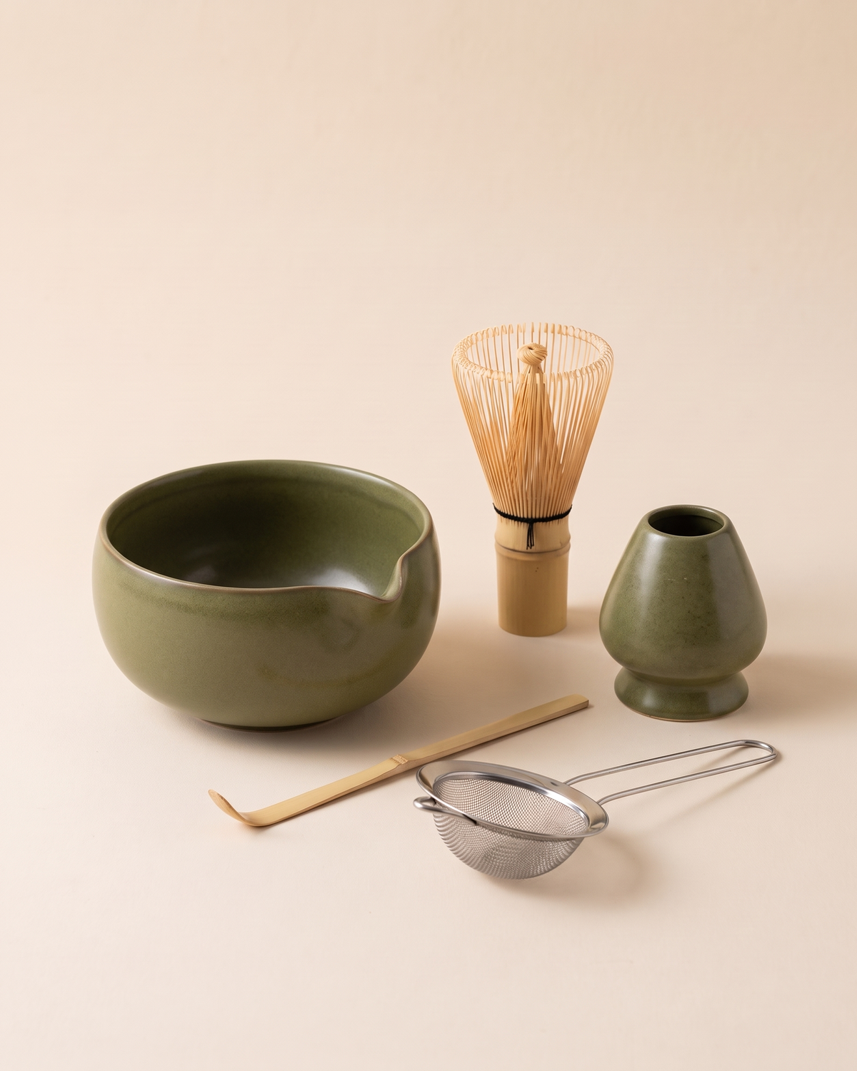 5-Piece Patterned Matcha Set with Bowl, Whisk, Holder, Scoop & Sifter – Olive